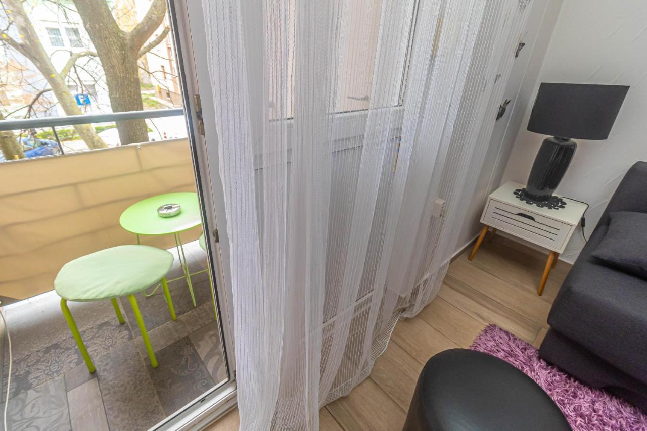 Apartman Ante Vinkovci Bagian luar foto